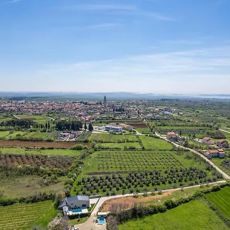 Villa Cesarica By